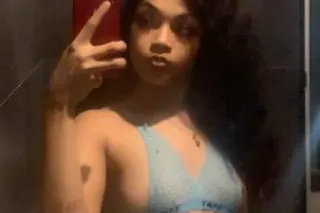 💦😍YOUNG FRESH PUERTO RICAN PUS... - Image 1