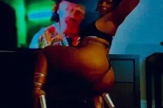 Availble NOW ➡👉📲THICK and SWEEt just like🍯😜 ! " come experience the best the bay has to offer - Image 6