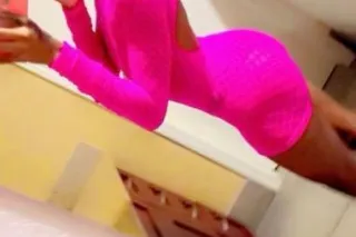 New In Town/2 Girlz Special - ... - Image 1