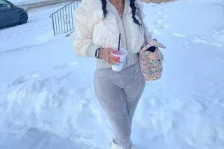 HELLO I AM MZ DEE 2 U ! A Real... - Image 1