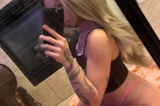 incall & outcall available 🩷 c... - Image 3