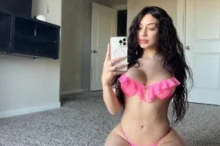 Hi love girls new very hot 🔥Re... - Image 1