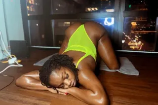 your favorite masseuse - 30 - Image 2