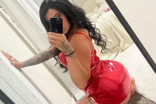 come take a break and unwind w... - Image 1