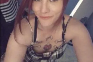 ITS UR GURL LUCKY CHARM YOU KN... - Image 4