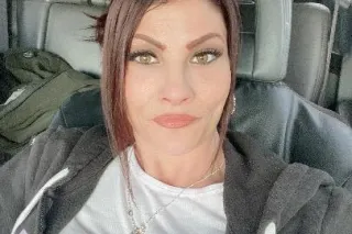 ITS UR GURL LUCKY CHARM YOU KN... - Image 1