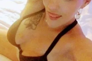 KANDIE HERE!🍬🍭 THE ONE AND ONL... - Image 1