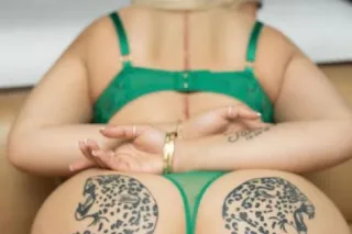 FEW DAYS ONLY🥂DONT MISS OUT🥂 OVER 54 REVIEWS AVAILABLE!!!👸🏼🥂Sweet Mixed Italian Upscale Naughty Playmate👸🏼🥂 - Image 5