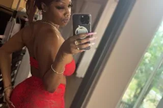 Hayyy I’m Paris, Sexy sweet and seductive 💋 - Image 5