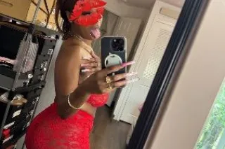 Hayyy I’m Paris, Sexy sweet and seductive 💋 - Image 6