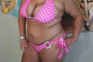 Looking for a hot and sexie Ma... - Image 3