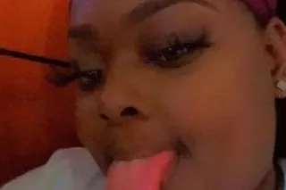 thoat 👅 goat 🐐 - 25 - Image 1