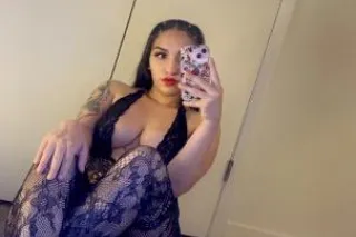 thick 💦 pretty 🎀 and young 💦💋 - Image 4