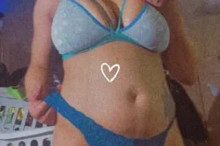 fulfill your fantasies with 2 baddies 👯♀🥳💦 incall/outcall avail. now 💋❗ - Image 6