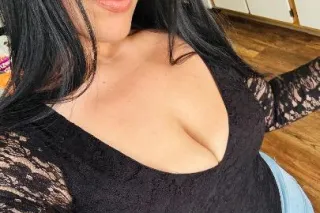 NEW TO TOWN DONT MISS OUT - 36 - Image 4