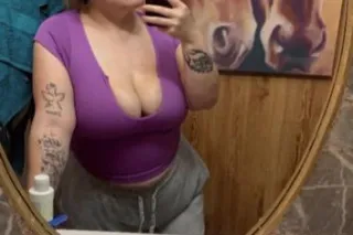 short cute latina content is available and so am i 24/7 😘 - Image 6