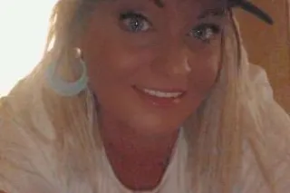 Sexy Snowbunny - Image 12