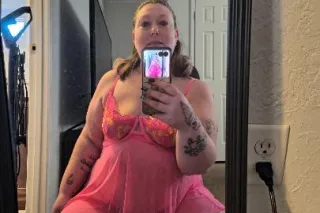 Hot mama - 37 - Image 4