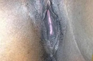 6'2 HAVE YOU EVER HAD A STALLI... - Image 3