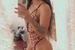 Slim Busty Cutie ✨ - Image 5