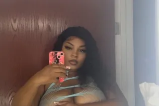 SEXY CARAMEL 🫦 😍✨2 GIRLS ARE BETTER THAN 1 👯♀🫦 EXOTIC SOUL SNATCHER 👅 AVAILABLE TO CUM PLAY WITH YOU💦 TOP TIER 5⃣🌟 100% REAL ❣NO RUSH💨 - Image 5