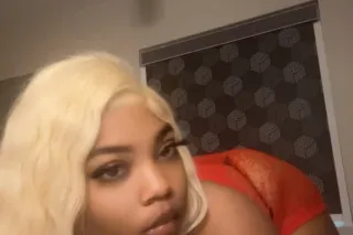 SEXY CARAMEL 🫦 😍✨2 GIRLS ARE B... - Image 1