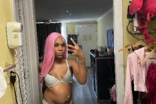 Sexy Slim Babe - 28 - Image 1