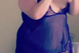 facetime shows.. content sexy ... - Image 1