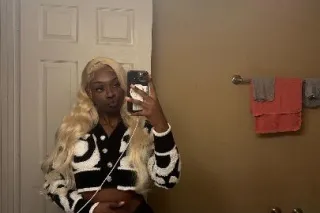 New To The City, 2Girl Avaliab... - Image 2