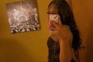 New To The City, 2Girl Avaliab... - Image 3