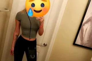 👠💦Horny girl ready to give you... - Image 1