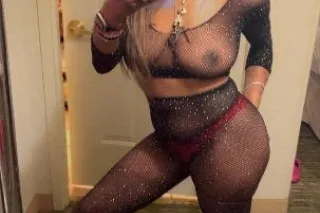 SWEET 🍫TREAT👅 - 31 - Image 1