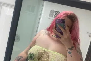 horny freaky & my pussy phattt... - Image 4