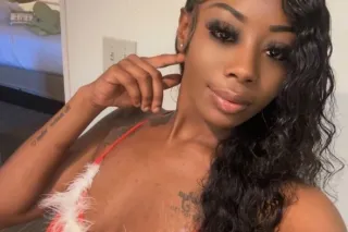 UPDATED Pictures New In Town C... - Image 2