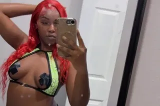 Your Fav Kind Of Chocolate 🍫💦 ... - Image 2