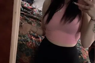 Your Favorite Fantasy ❄👠✨ - 25 - Image 3