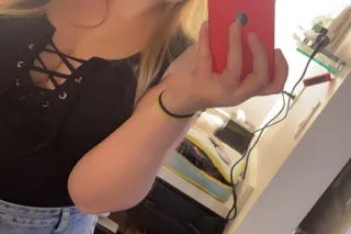 Blonde, bodacious, and dangero... - Image 2