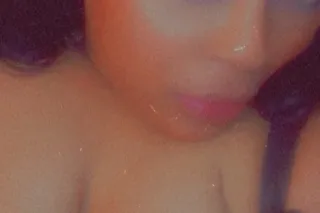 room for a few hrs Redlands A black plus size and a certifed baddie💜 - Image 3