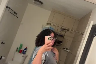 outcalls only and hmu for ft shows or content daddy😛😋 - Image 5