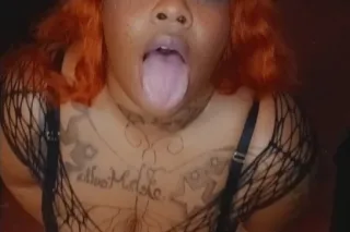 😈😈Big booty Jamaican 🇯🇲 beauty... - Image 1