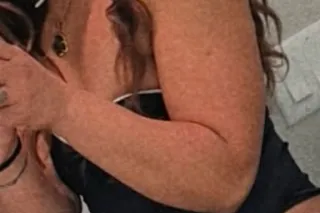 Exotic Hottie w a real nice Bo... - Image 4