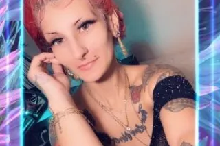 BIRTHDAY QUEEN! 4 foot 9 real life spinner FETISH Queen/Domme/Escort LOOKING 2trade for rog ally or logitech g cloyd or somthing with xbox cloud and ipad , apple pen, ultra watch, aand Max's headphones - Image 7