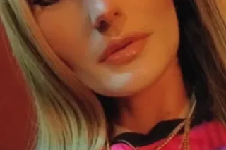 BIRTHDAY QUEEN! 4 foot 9 real life spinner FETISH Queen/Domme/Escort LOOKING 2trade for rog ally or logitech g cloyd or somthing with xbox cloud and ipad , apple pen, ultra watch, aand Max's headphones - Image 8