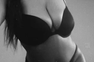 Your Safe Space ✨ Off-Duty Model | Private Meetups - Image 5