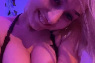 🤩AVAILABLE 24/7 AT YOUR DOORSTEP😘 - Image 7