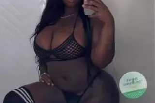 🤎🍫🍭💦 SLIM THICK CHOCOLATE 👅👅👅💋... - Image 3