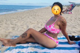 "sexy latina in Sterling va va... - Image 4