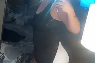 cum show me some bday love👅 im... - Image 1