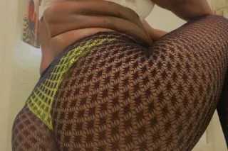 🍫 Sweet Escape, Exclusive Vibe... - Image 3