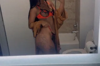 LAST DAY IN TOWN VERIFICATION MANDATORY - Image 3